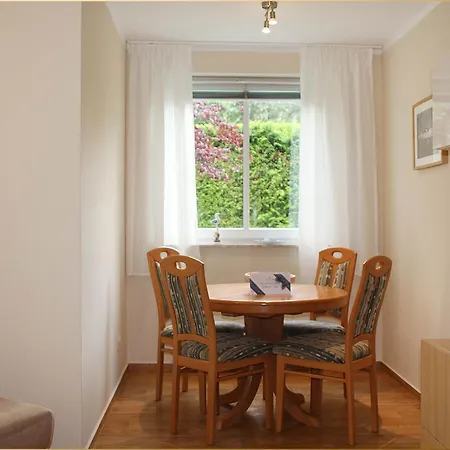 Ferienidyll 1 Apartment *